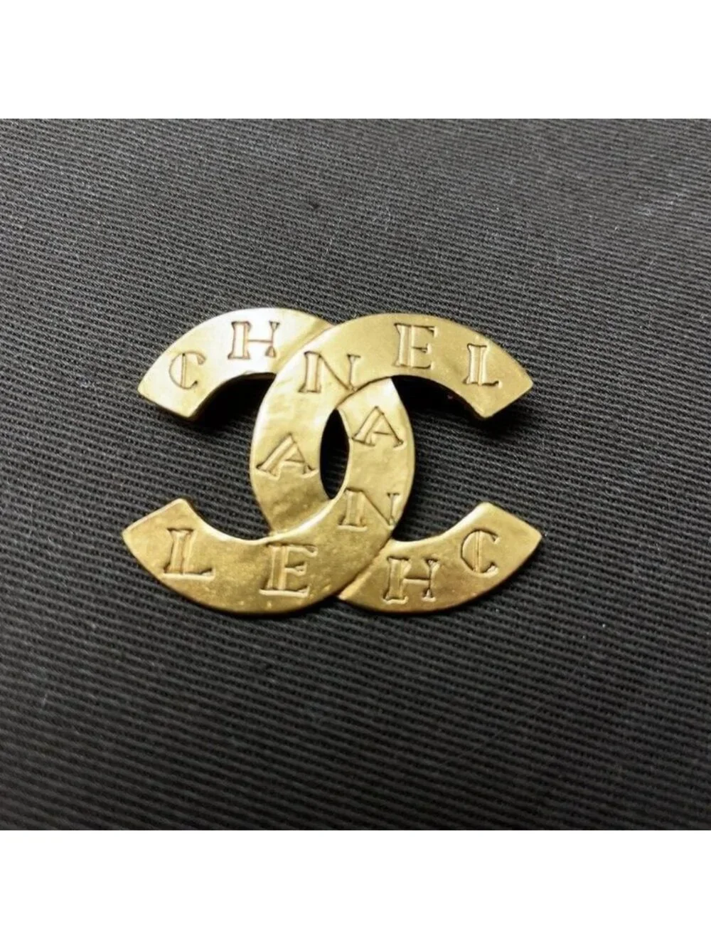 Chanel Brooch Gold CC Logo Vintage